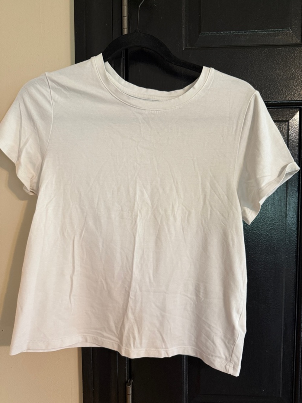 Old Navy Women's White Crewneck Short Sleeve Tee